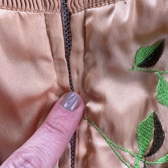 Free People‎ Embroidered Satin Bomber Jacket Size Small - Picture 8 of 9